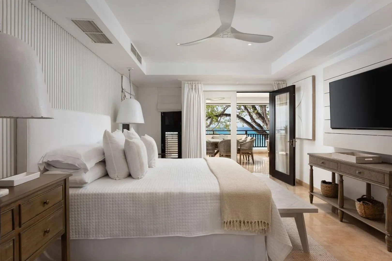 Coral Cove 7 - Sunset Blue Sky Luxury Apartment Saint James